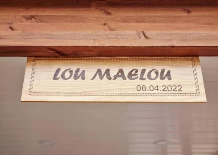 19 Cosy Bord De Lac, Dans Domaine Avec Piscine Couverte Accueil 4 Voyageurs Loumaelou